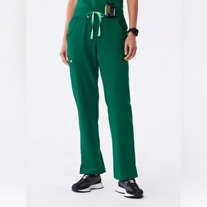 Figs Kade Cargo Scrub Pants Hunter Green